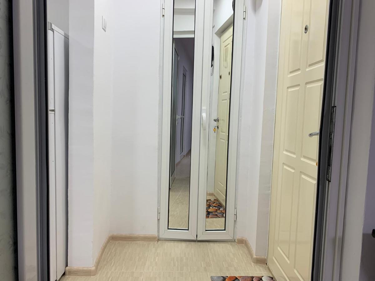 Eli Apartment Galati  Luaran gambar