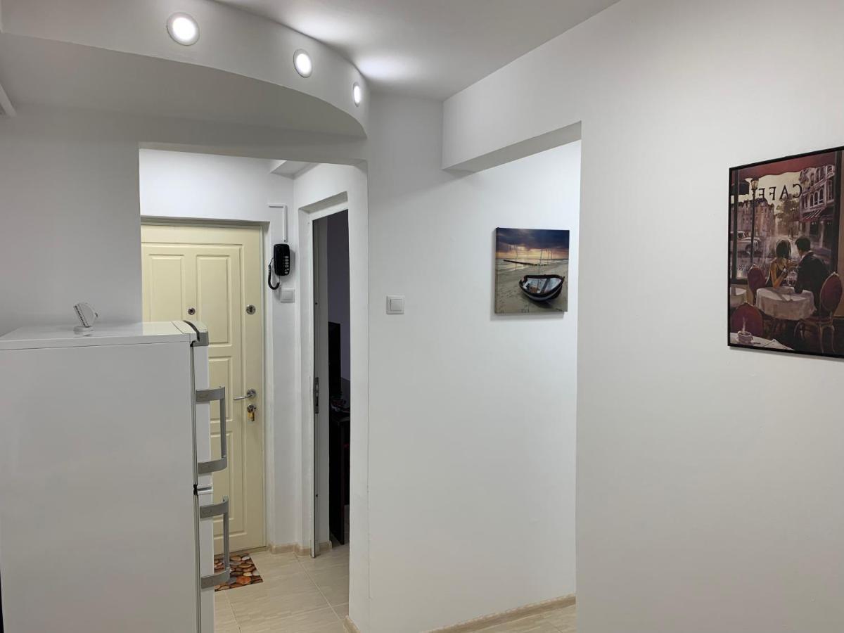 Eli Apartment Galati  Luaran gambar