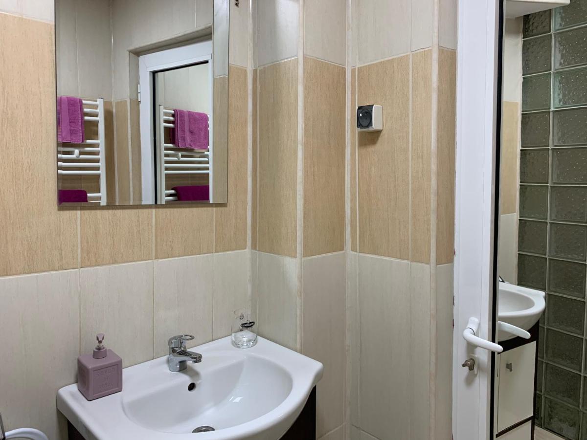 Eli Apartment Galati  Luaran gambar